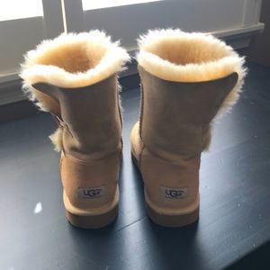 Size 8 Ugg’s boots/ free shipping